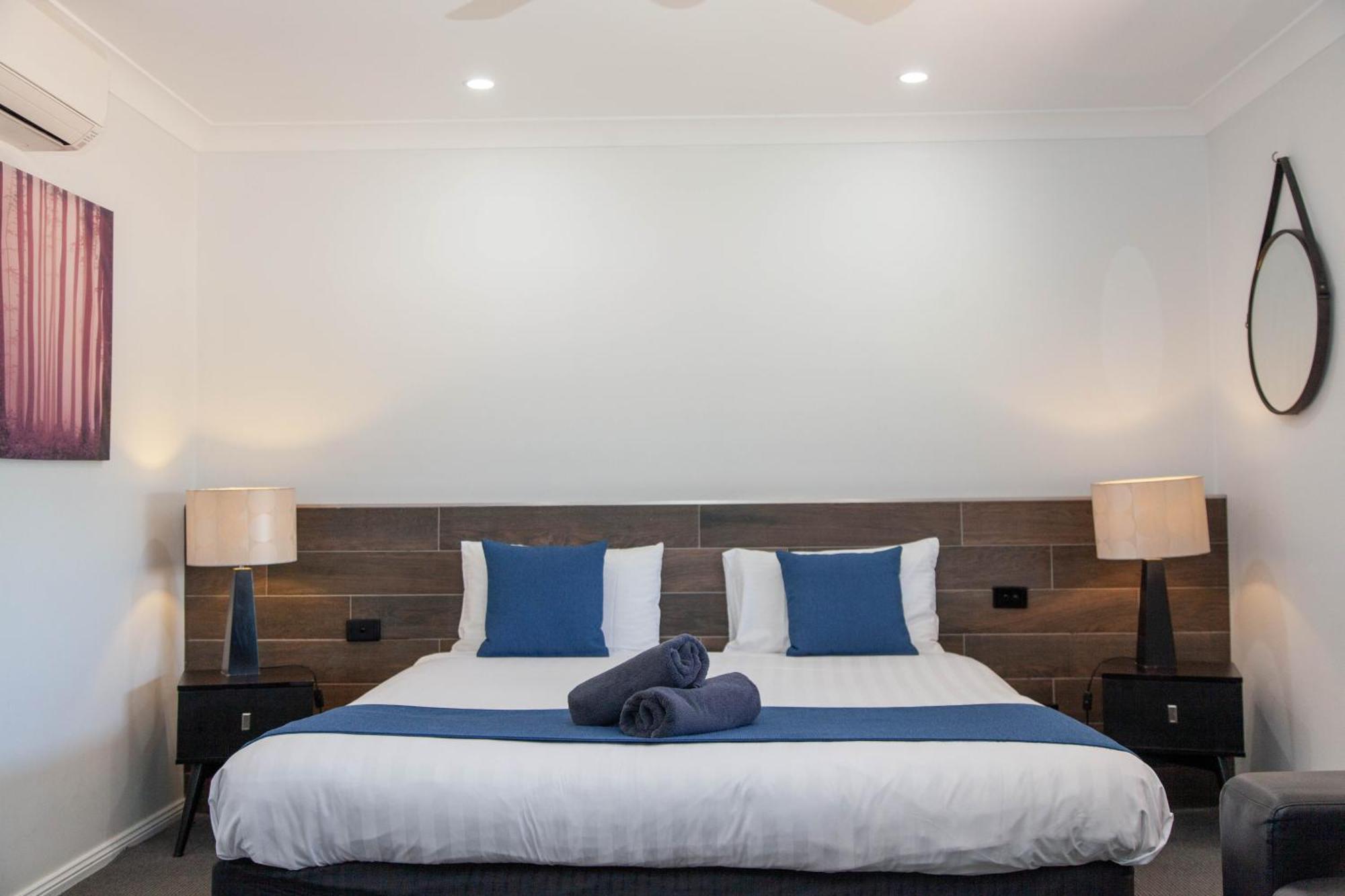Matilda Motor Inn Ντούμπο Εξωτερικό φωτογραφία